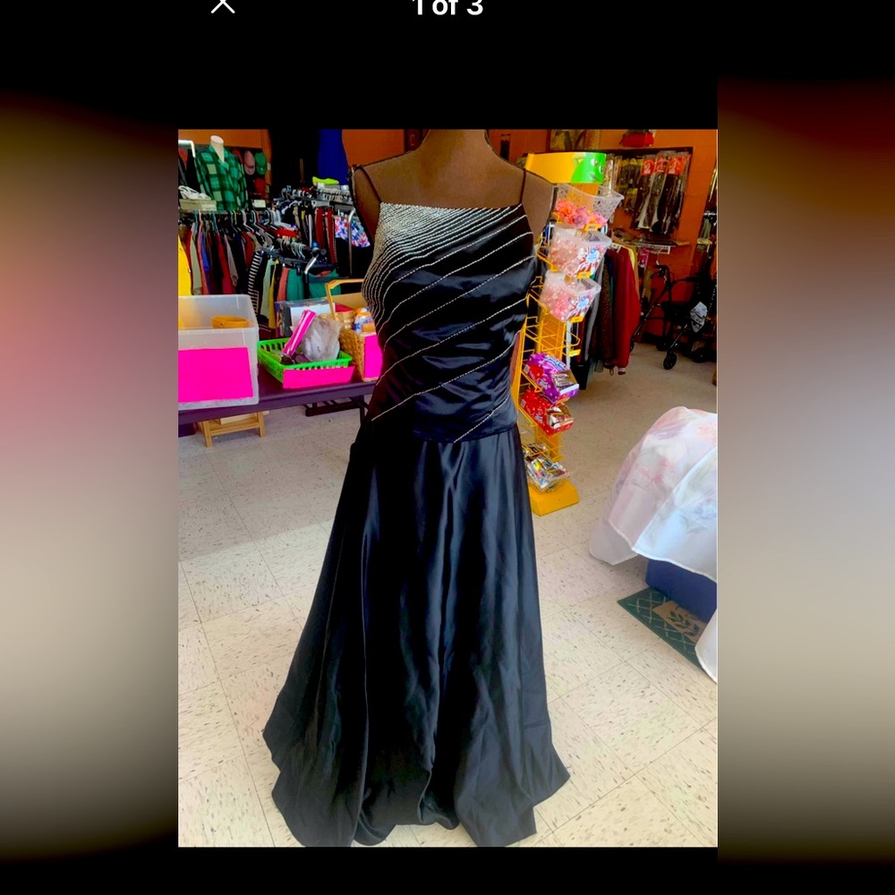 Women’s Nina Canacci dress Size 11